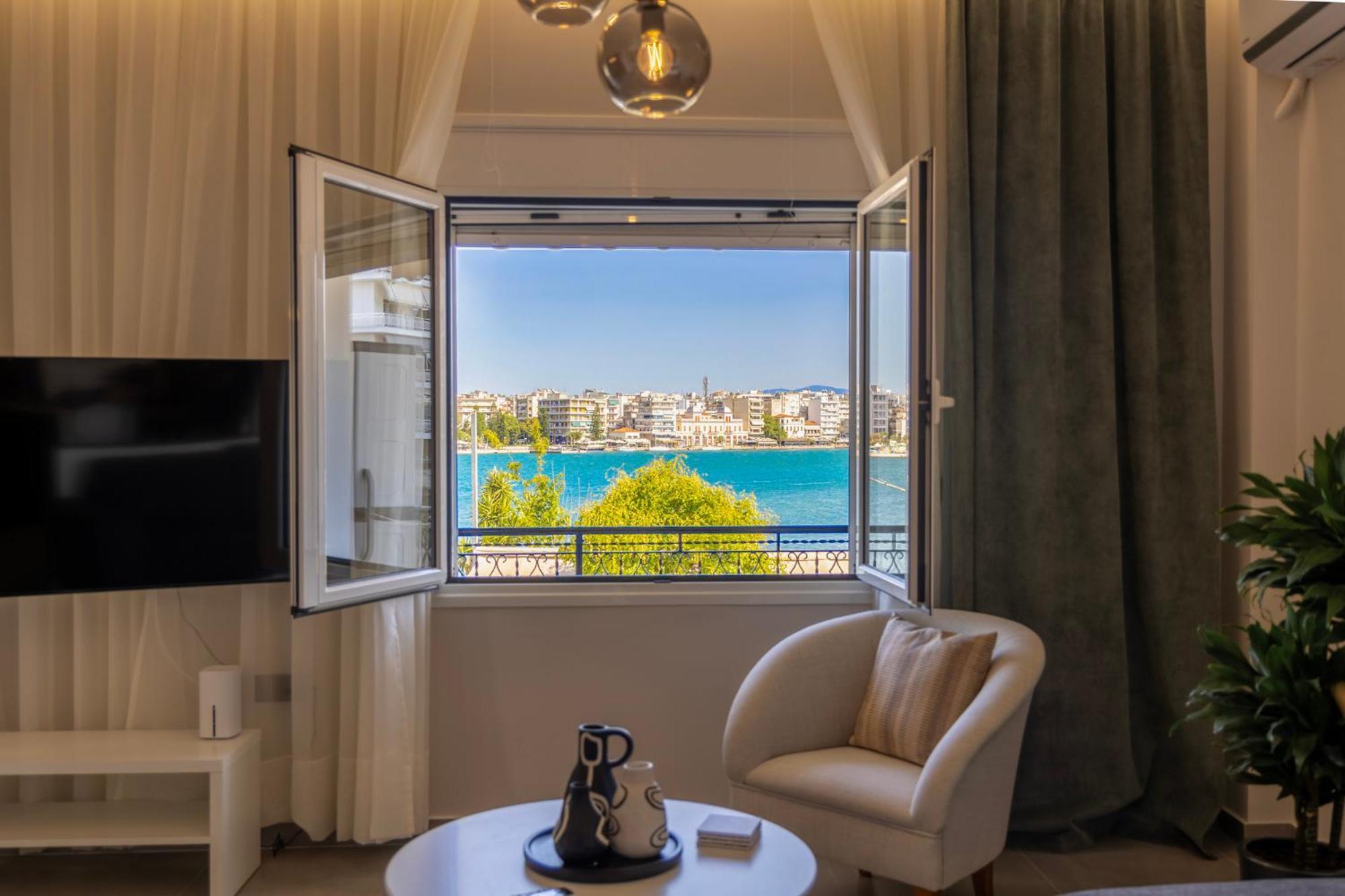 Luxury Apartment By The Sea- Euripus Strait Karababás 외부 사진
