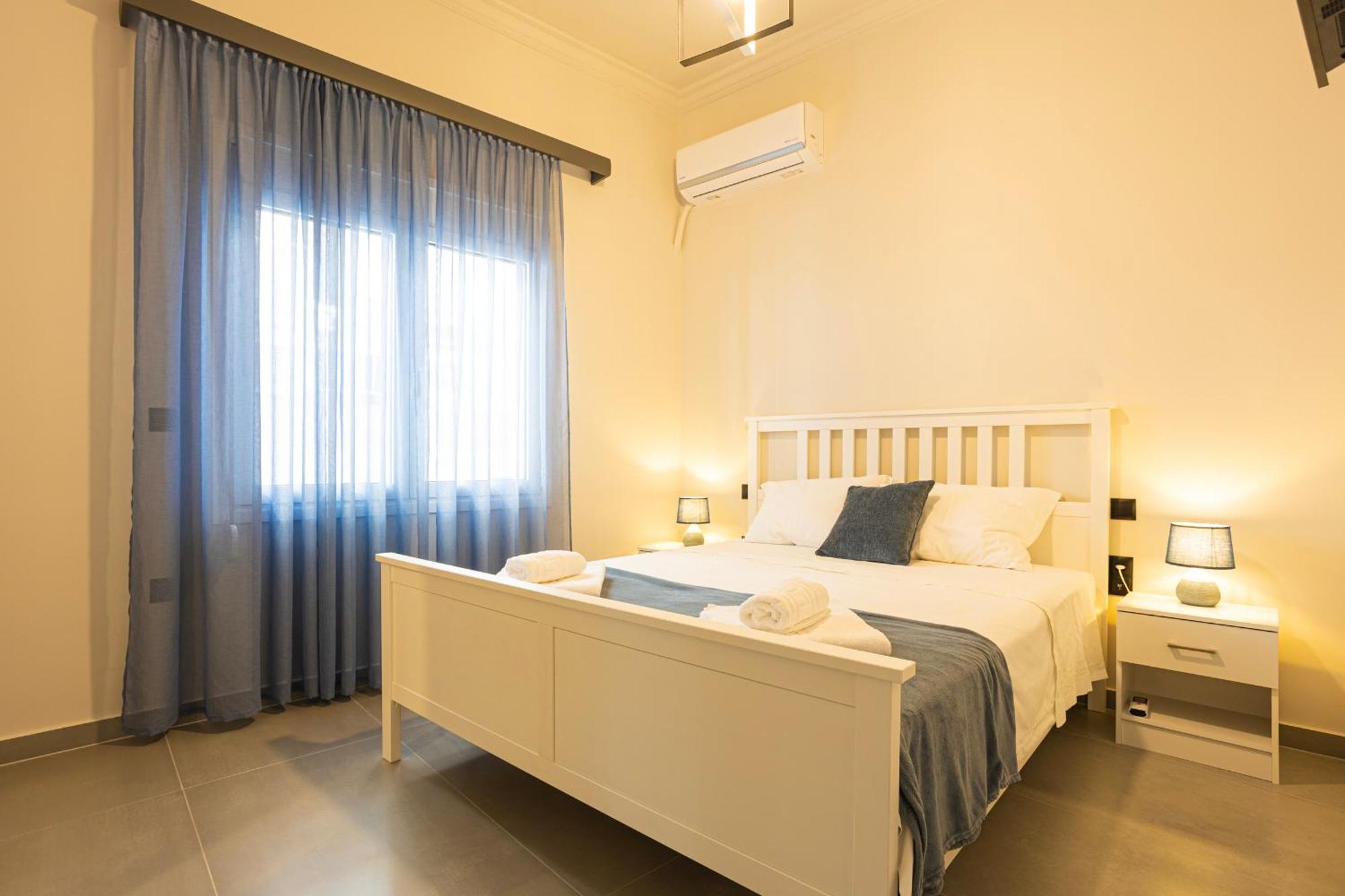 Luxury Apartment By The Sea- Euripus Strait Karababás 외부 사진
